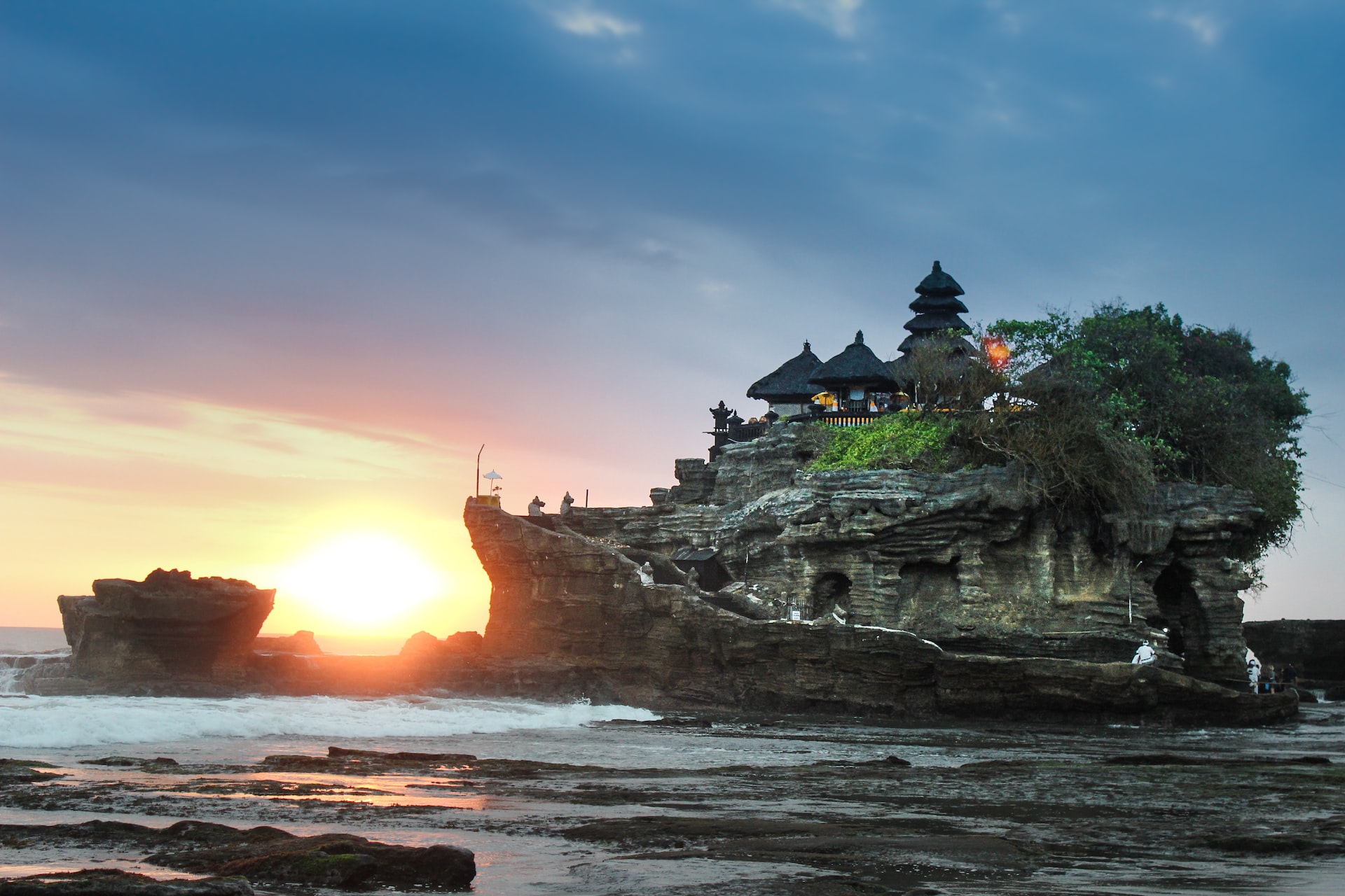 Top 6 Must-Visit Destinations for an Unforgettable April Vacation
