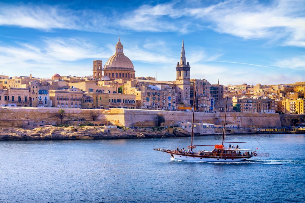 7 Captivating Reasons Why Malta Reigns as the Ultimate Haven for Adventurous Solo Female Travelers