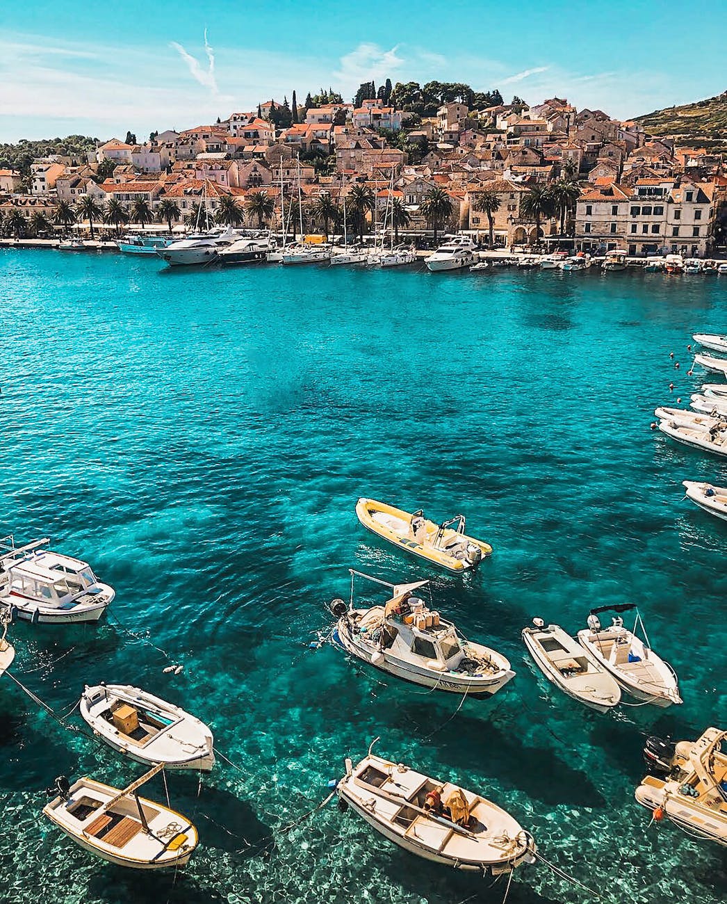 Discover the Top 10 Destinations for Solo Travelers: Unleash Your Adventurous Spirit!