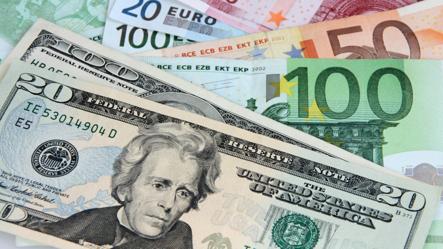 What Currency is Best for Traveling to Nepal – Dollars or Euros?